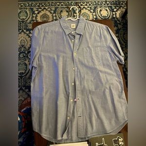 Gap Short Sleeve XL Blue Button down